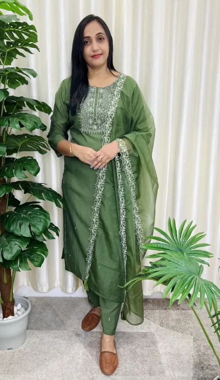 VISKOS SILK SALWAR SET