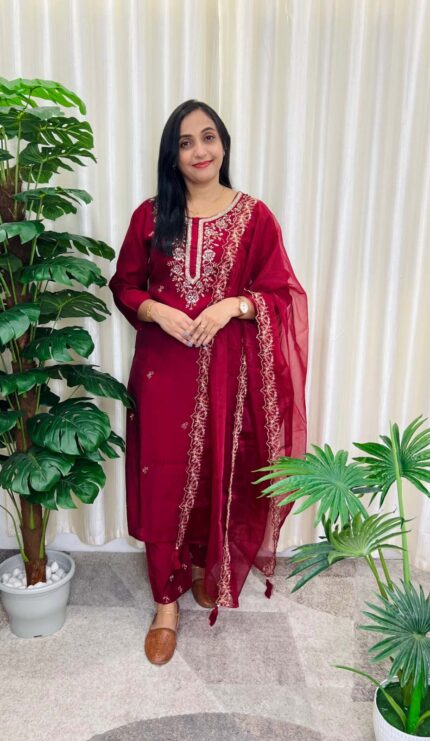 VISKOS SILK SALWAR SET